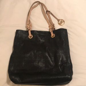✨Michael Kors Tote✨